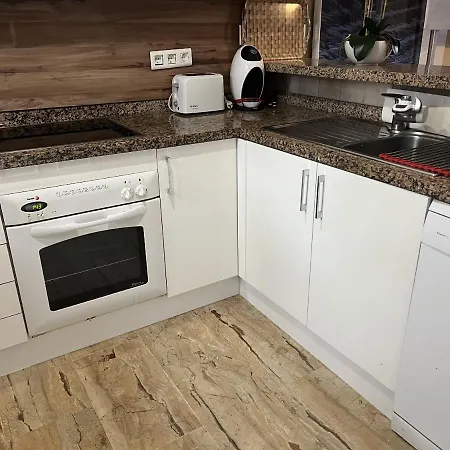 Apartamento - Playa - De 2 En Urbanización Cerca Del Mar Ele9 *