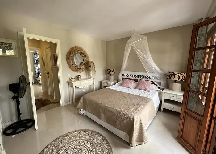 - Playa - De 2 En Urbanización Cerca Del Mar Ele9